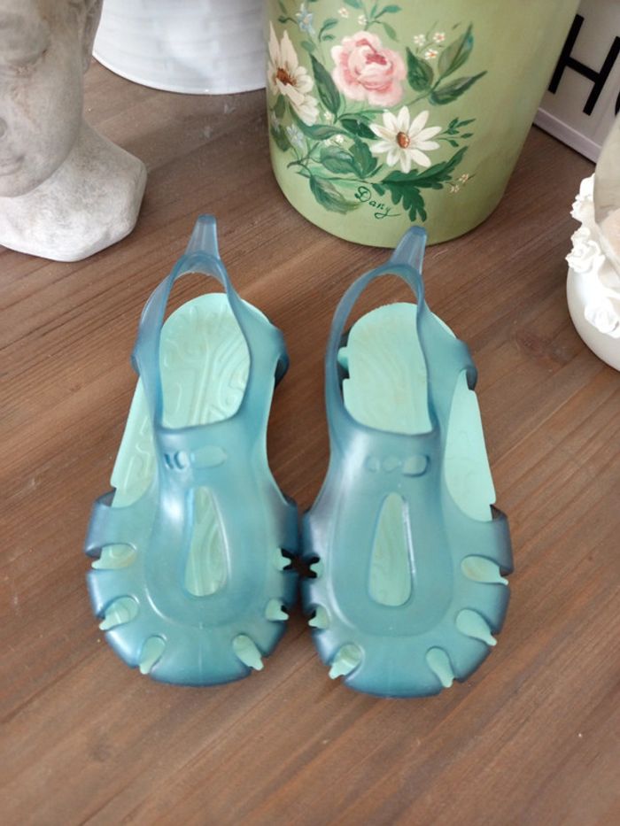 Chaussures d'eau ( rivière) bleue/menthe t.22