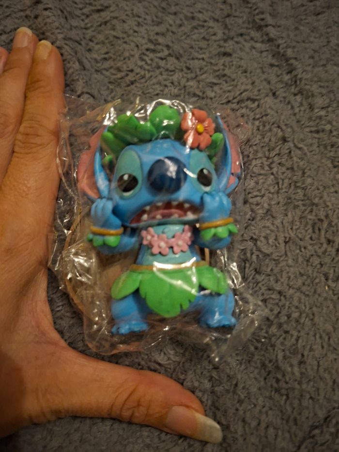 Stitch figurine - photo numéro 4