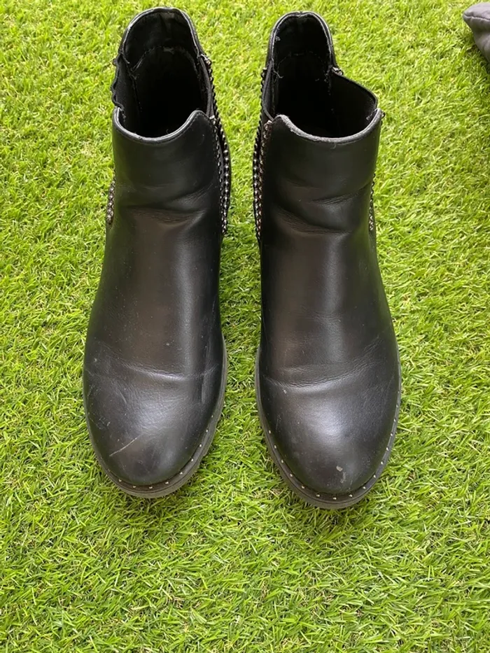 Bottines chelsea noir cloutées taille 38 chaussea - photo numéro 4