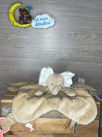 NKS264 doudou éléphant 🐘 noukies