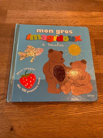 Livre cartonné à toucher Mon gros imagidoux à toucher