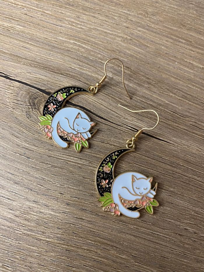 Boucles d’oreille chat lunaire rétro love - photo numéro 4