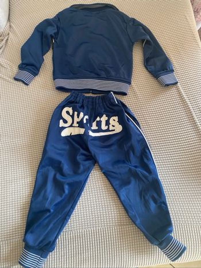 Lot garçon 24 mois pyjama survêtements polo jean pantalon - photo numéro 7