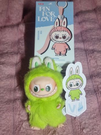 Popmart Labubu Pin For Love Letter V