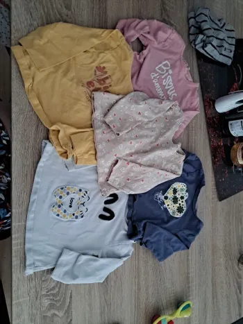 Lot t shirt enfant 12 mois