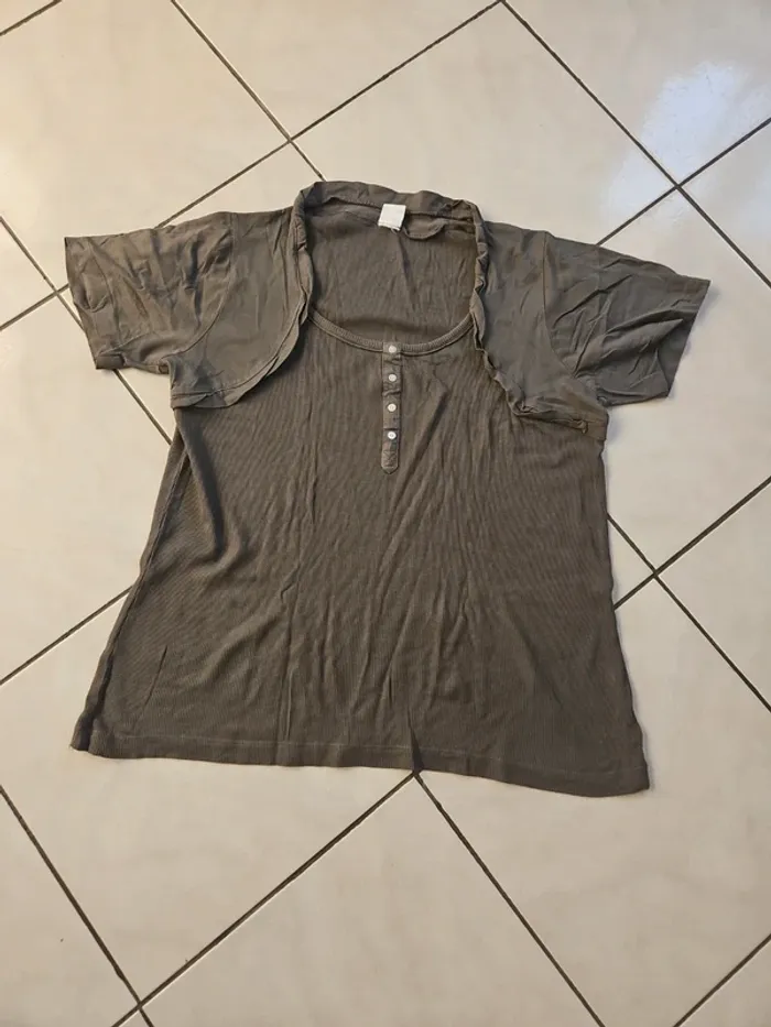 T-shirt femme / haut femme