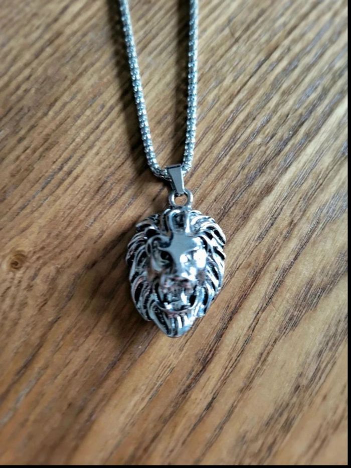 Collier tête de lion argenté – bijou symbole de force et courage – pendentif homme style guerrier - photo numéro 5