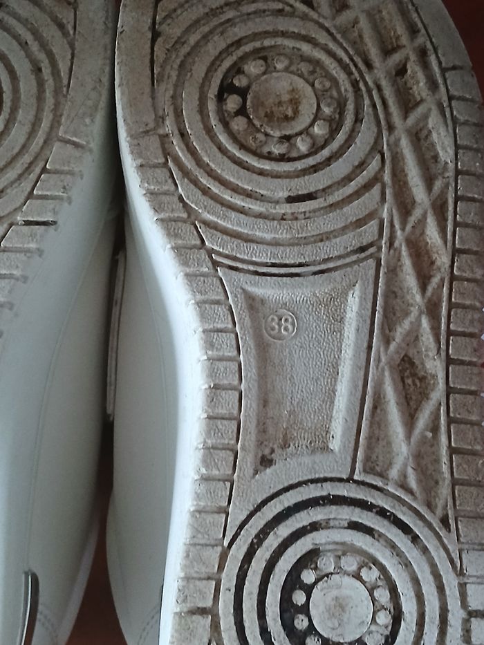 Baskets à plateforme pointure 38 - photo numéro 6