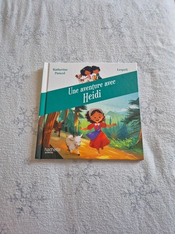 Livre mcdo une aventure avec heidi