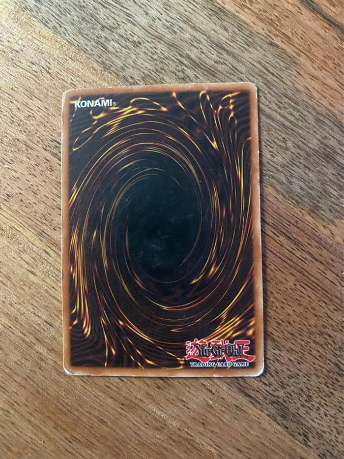 Carte Yu-Gi-Oh! Yami DDY-F041 1996 - photo numéro 2