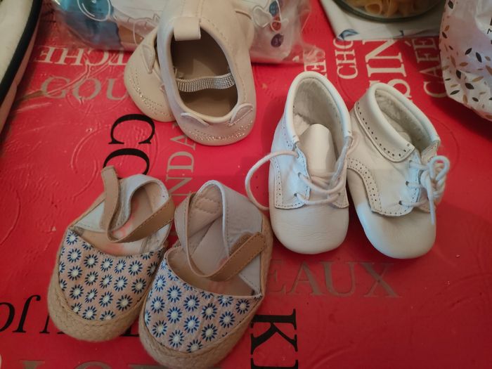 Chaussures bébés - photo numéro 2