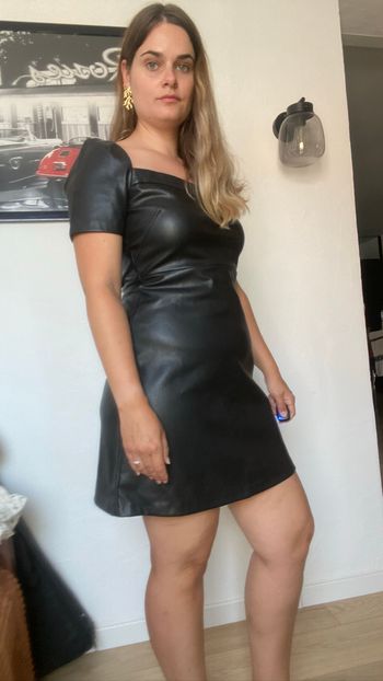 Robe en simili cuir
