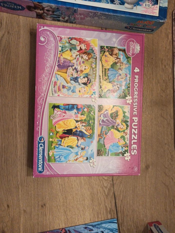 4 puzzles princesse disney