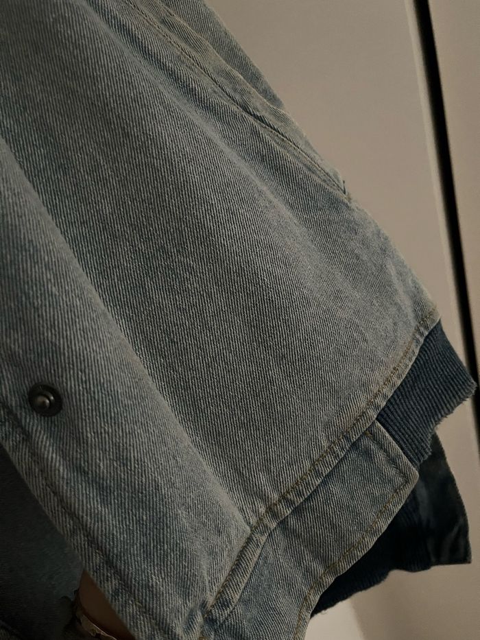 Bomber en jean Zara comme neuf - photo numéro 3