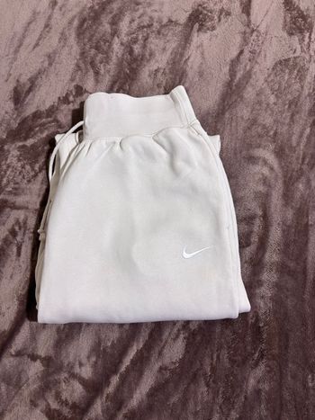 Pantalon Nike beige