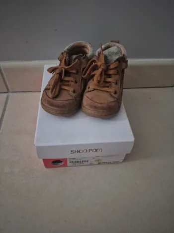 Chaussures bébé shoo pom