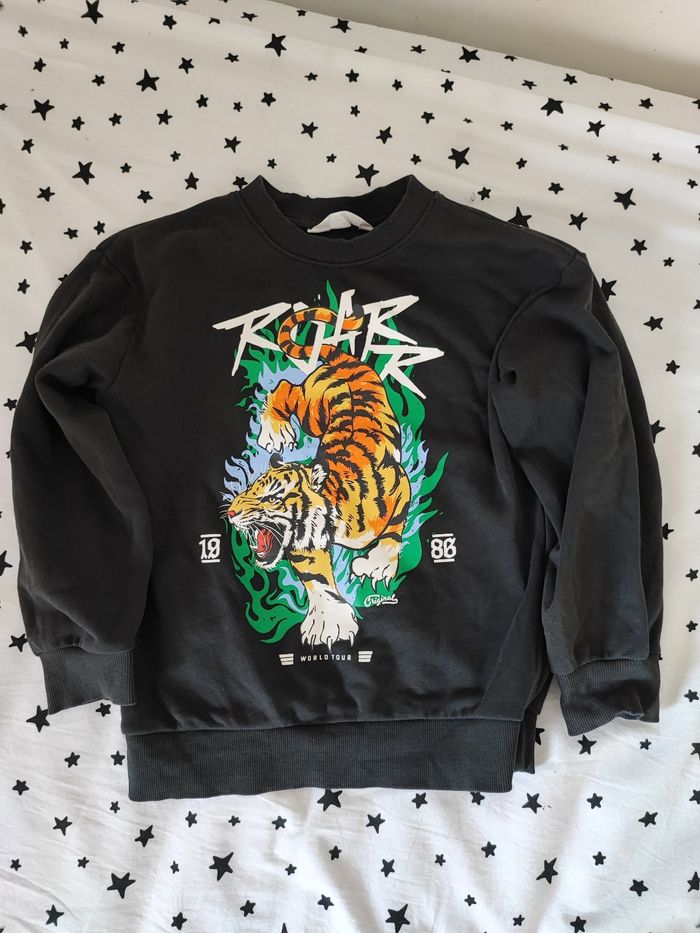 Sweat h&m taille 7/8 ans
