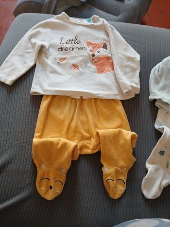 2 pyjamas deux pièces