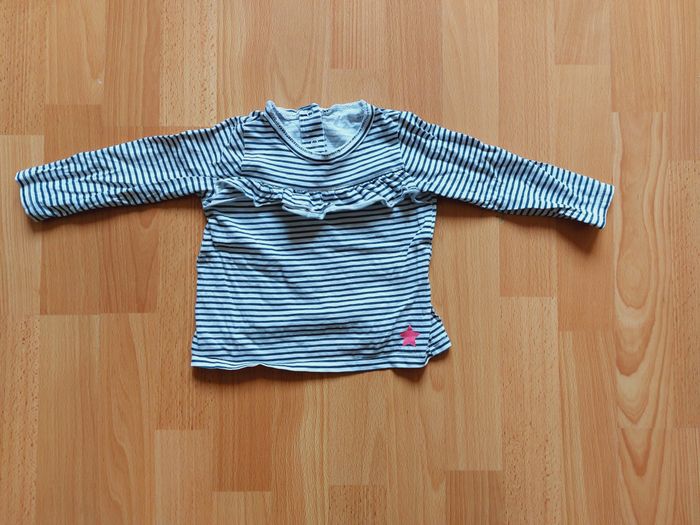 Lot fille 11 pièces bon état 12 mois - 74cms - pantalons - pulls - veste - photo numéro 5