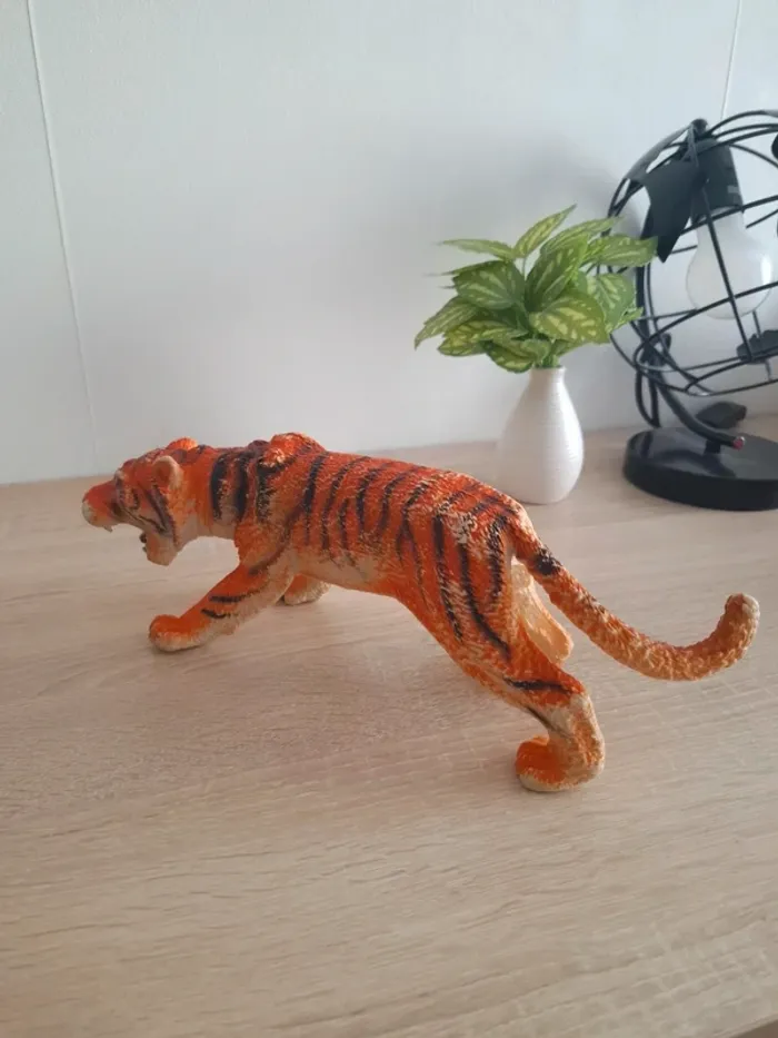 Figurine Tigre - photo numéro 2
