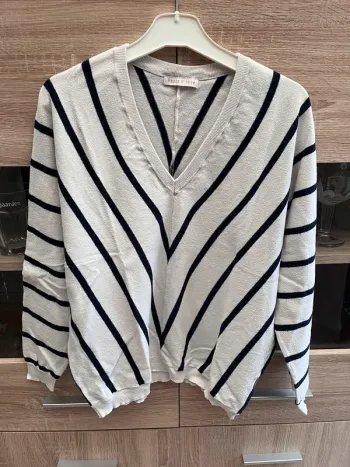 Pull ligné