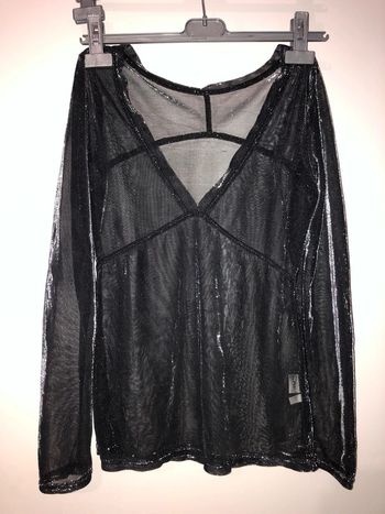 tunique/ blouse translucide noire avec reflets argentés
