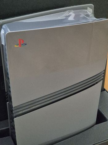 Ps5 Pro édition limitée 30ème anniversaire