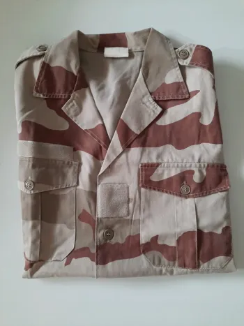 Chemisette militaire taille M