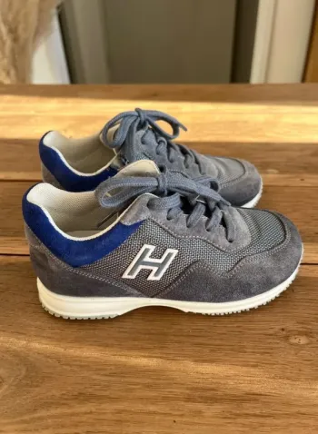 Baskets grises et bleues Hogan
