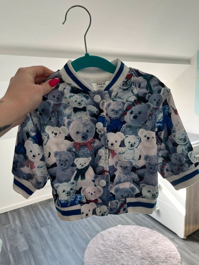 Petite veste bébé
