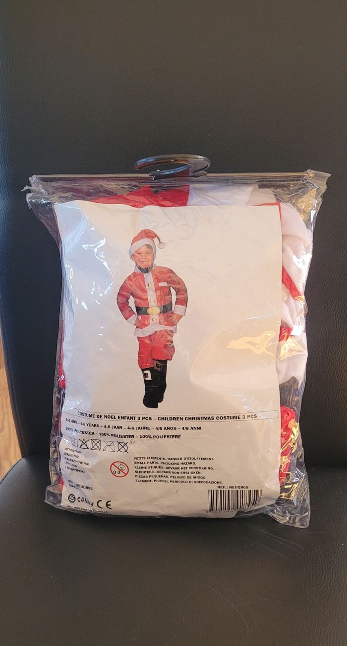 Costume de Noël enfant (4-6 ans) - Neuf - photo numéro 2