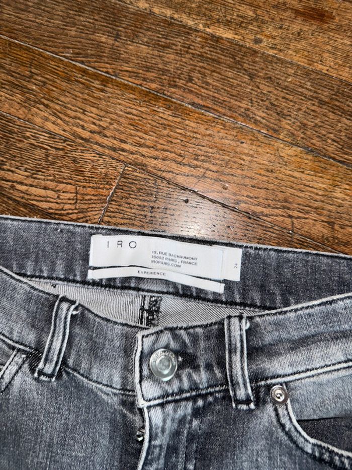 Jeans iro Taille 24 us  Valeur 255 euros - photo numéro 3