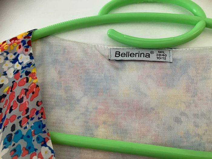 ROBE FLEURIE - photo numéro 3