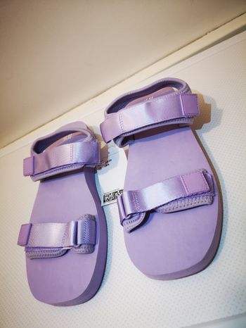 Sandales H&M pour femme. Pointure :  38/39