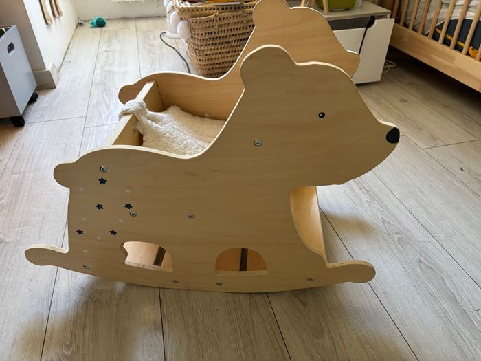 Ourson à bascule