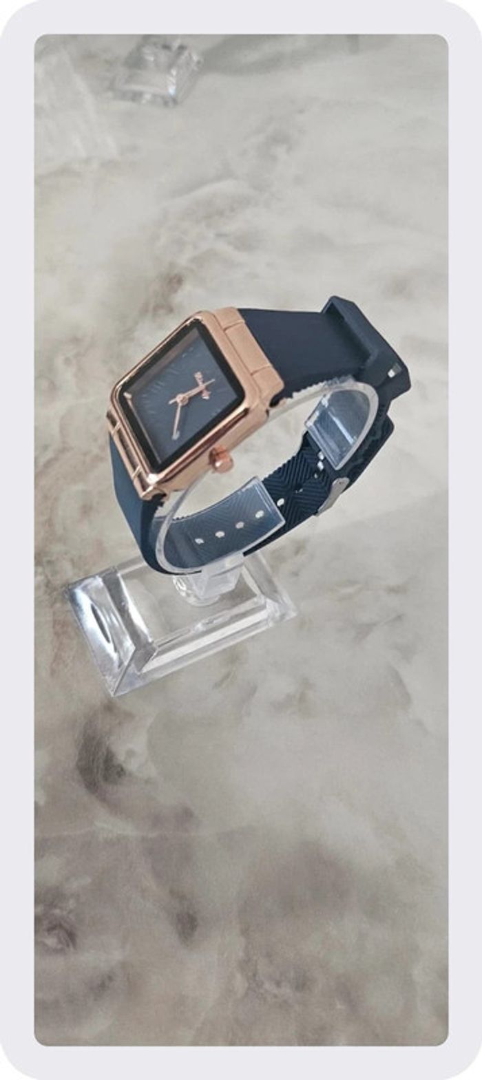 Montre neuve pour femme - photo numéro 3