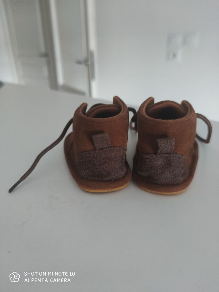 Chaussures naissance bébé taille 15/16 - photo numéro 3