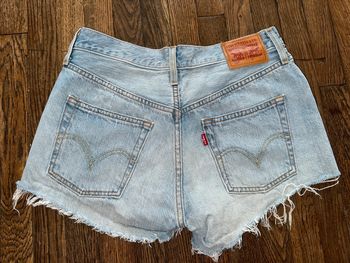 Short Levi’s 501  Taille 27 us