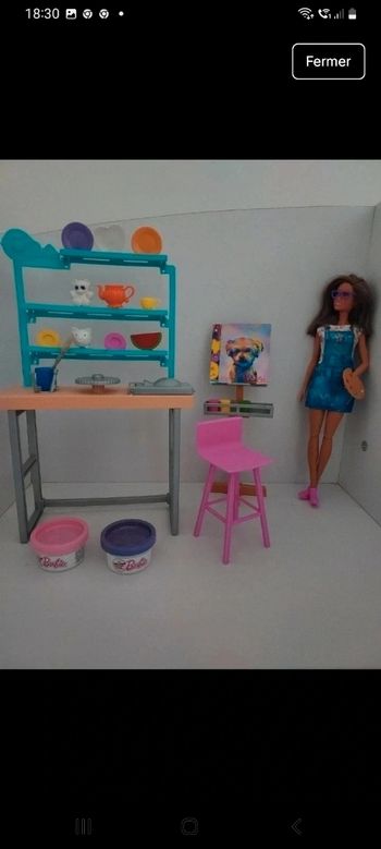 Barbie natation/artiste