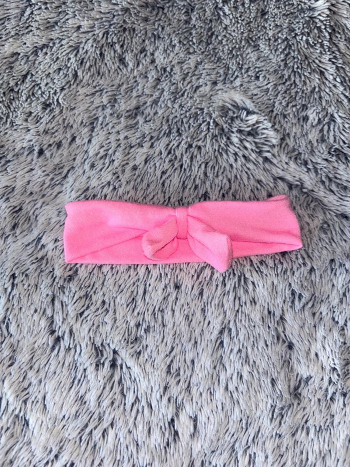 Bandeau noeud bébé