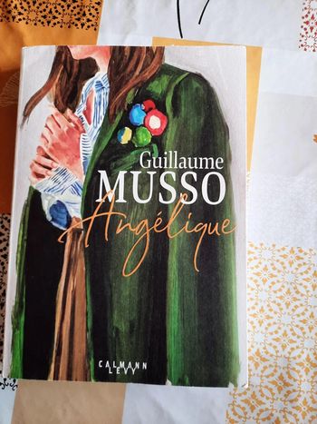 Livre angélique musso