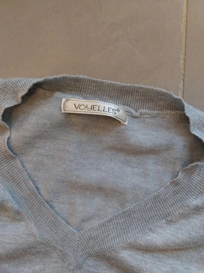 Pull gris clair col v T38 - photo numéro 3