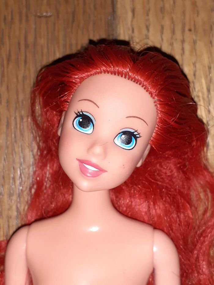 🐚 Poupée Ariel la petite sirene - photo numéro 2