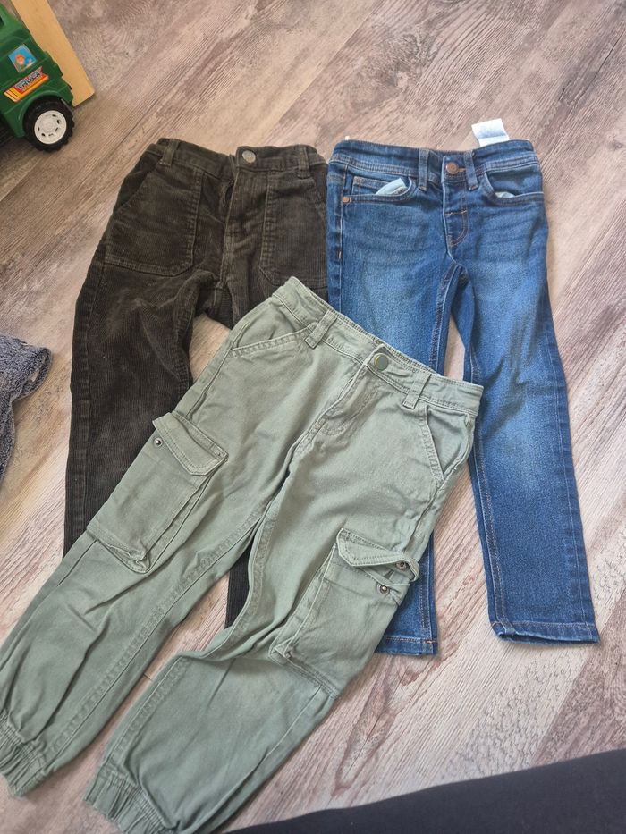 Lot garçon 5 ans - photo numéro 2