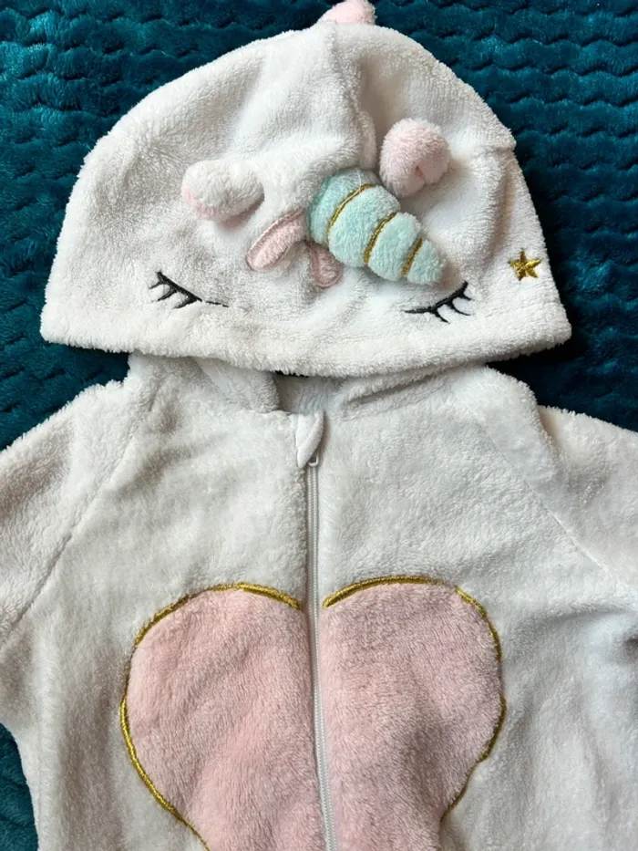 🦄 Surpyjama Kiabi – 6 mois - photo numéro 4