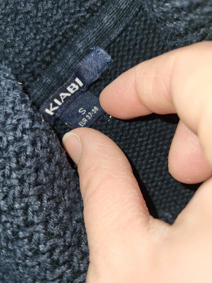 Pull taille S - photo numéro 2
