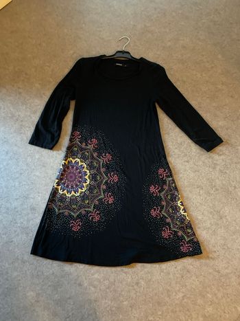 Robe desigual