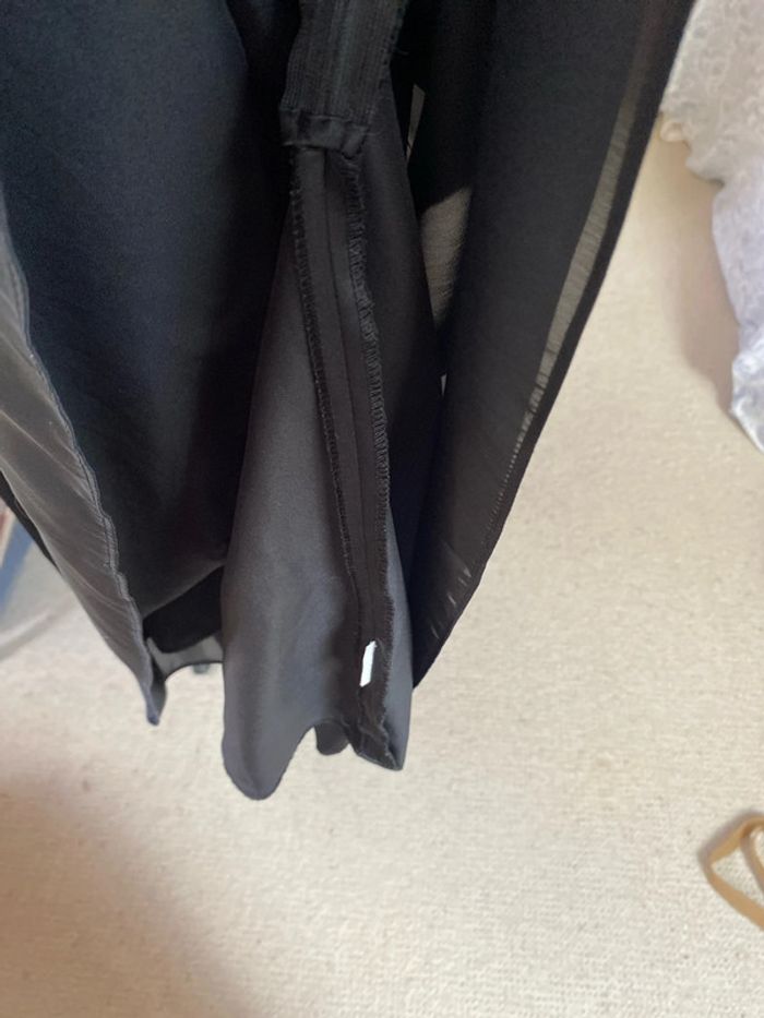 Robe cérémonie satinée noir et dorée XS - photo numéro 4
