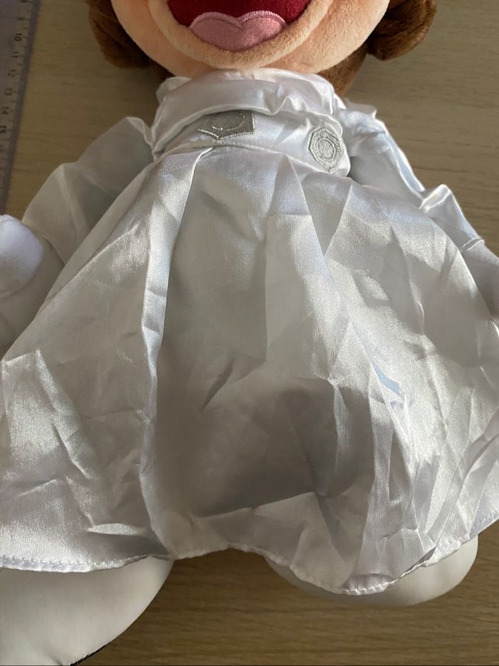 Peluche Disney disneyland Paris Minnie mouse star wars princesse Leia parks - photo numéro 5