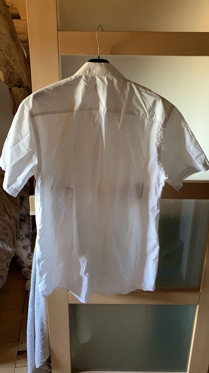 Chemise blanche homme taille 43/44 b.a basic en tres bon état - photo numéro 2